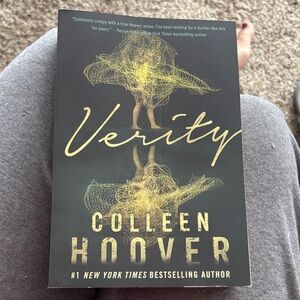 Verity by Colleen Hoover Book